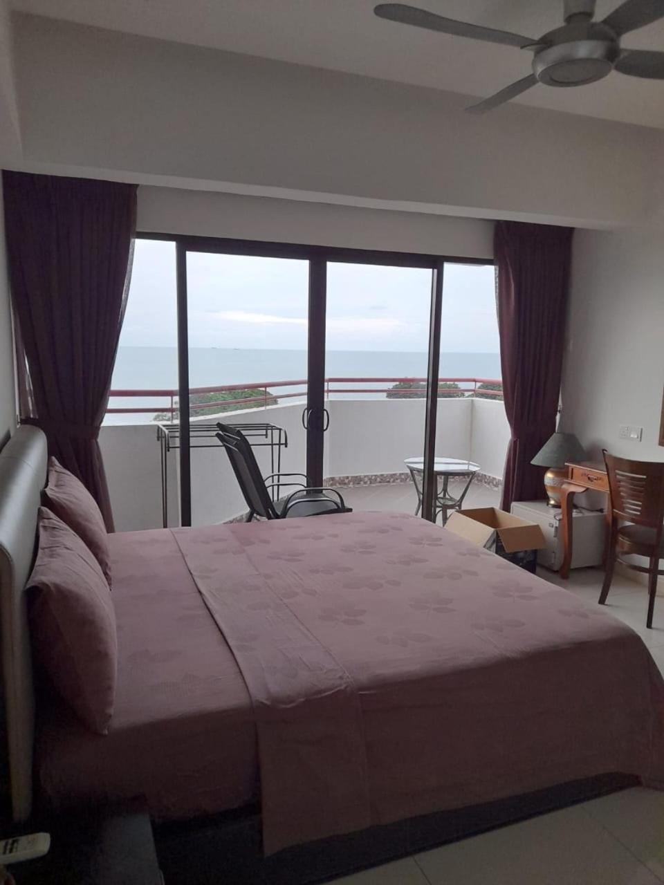 באטו פרינג'י Susie'S Resort Seaview Suites At Sri Sayang מראה חיצוני תמונה