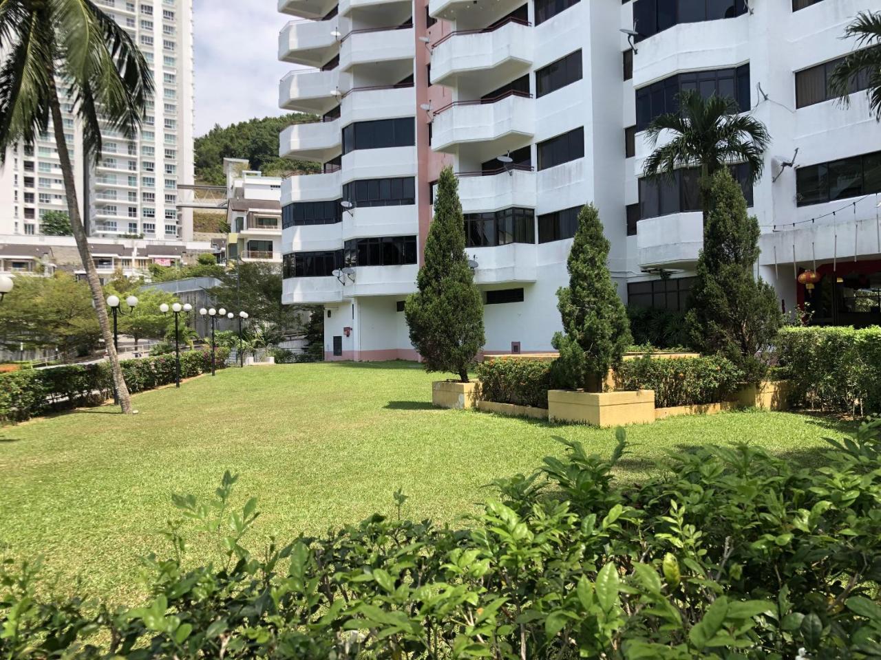 באטו פרינג'י Susie'S Resort Seaview Suites At Sri Sayang מראה חיצוני תמונה